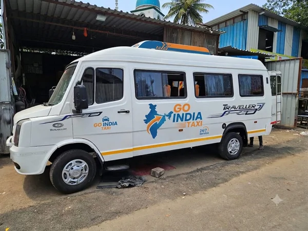 Go India Taxi real Tempo Traveller vehicle, Mumbai